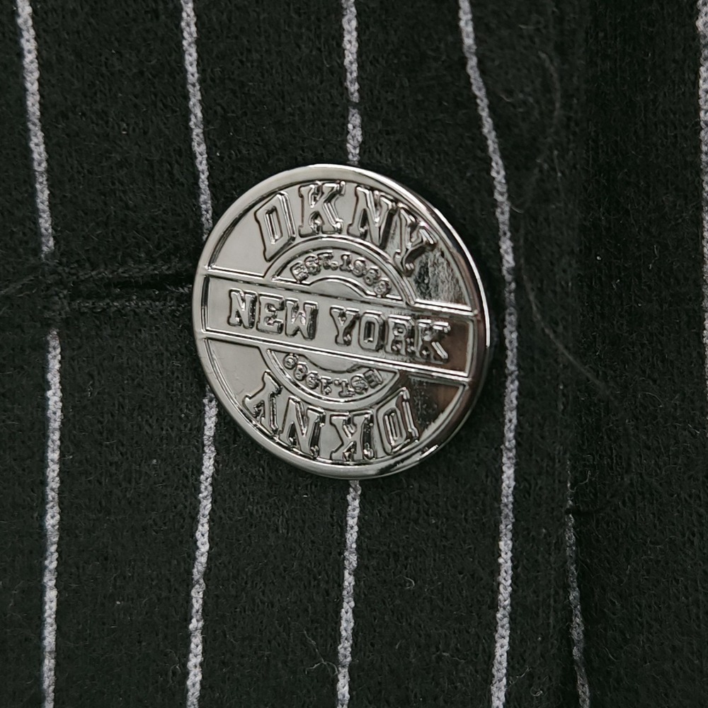 DKNY‎ Pinstriped Cape Jacket Button Closure Collared Black Womens Size L NWT - Picture 7 of 12
